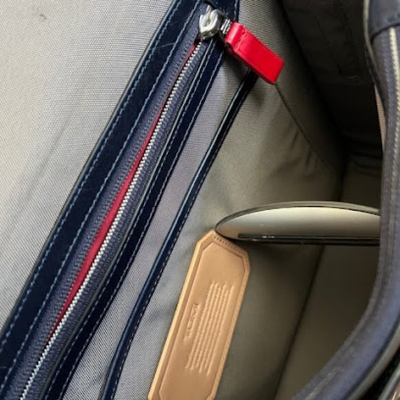 Rare Navy Leather Tumi Astor Dorilton Briefcase Laptop Bag - Picture 7 of 8